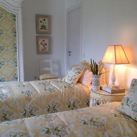 Casa Do Bed & Breakfast *